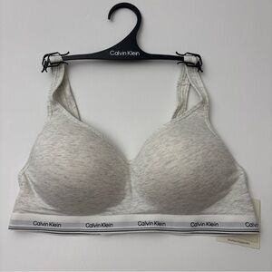 Calvin Klein Wirefree Padded Bra Sz Large L NEW